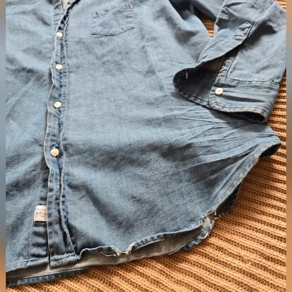 Frank & Eileen Barry Button Up Shirt - Picture 6 of 14